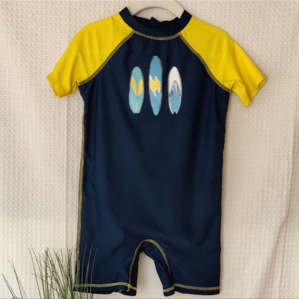 Floatimini Toddler One Piece Rash Guard Boys Swimsuit Size 18 Months.